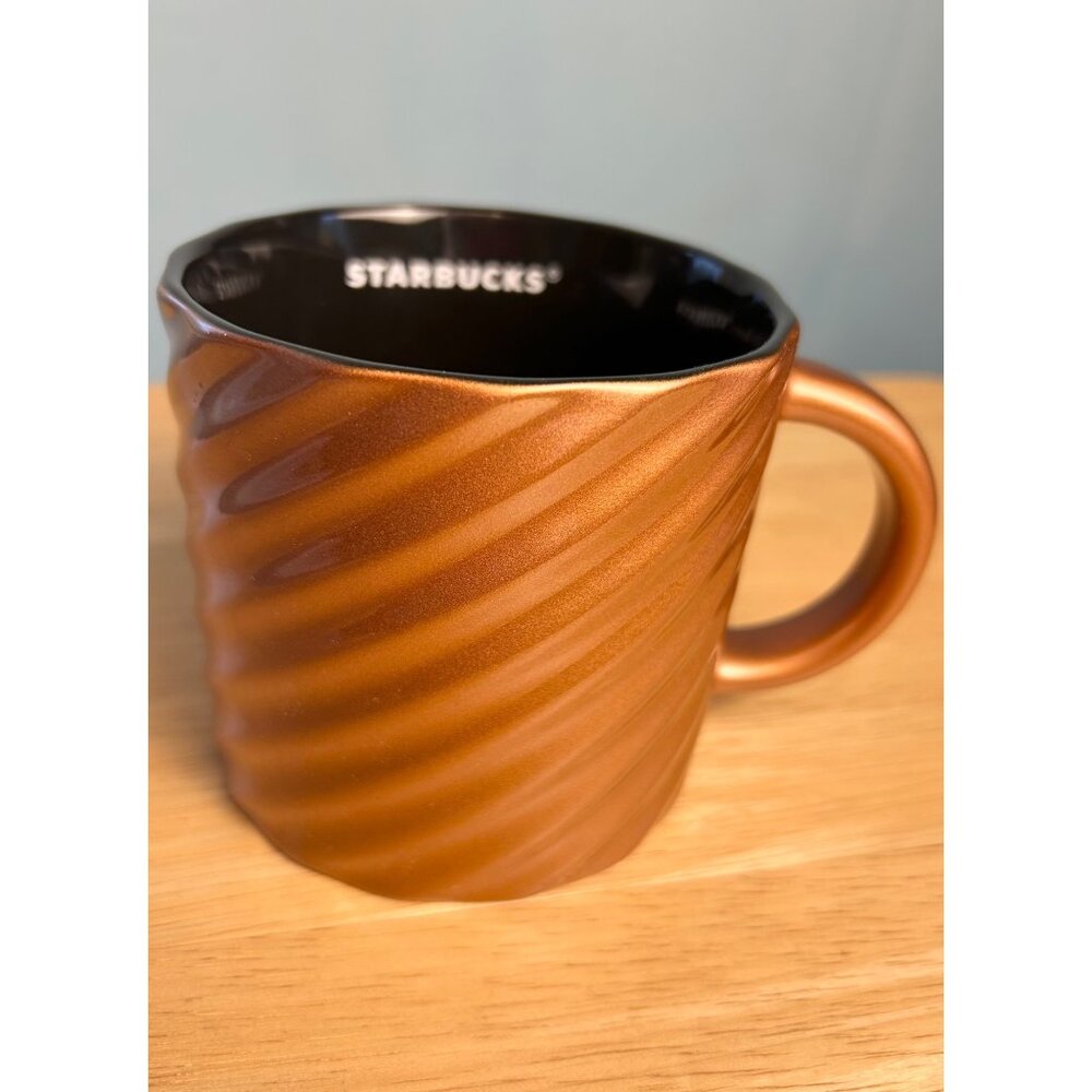 Starbucks Coffee Mug 14 Oz Ceramic Swirl Textured Rust Orange Black Interior NWT